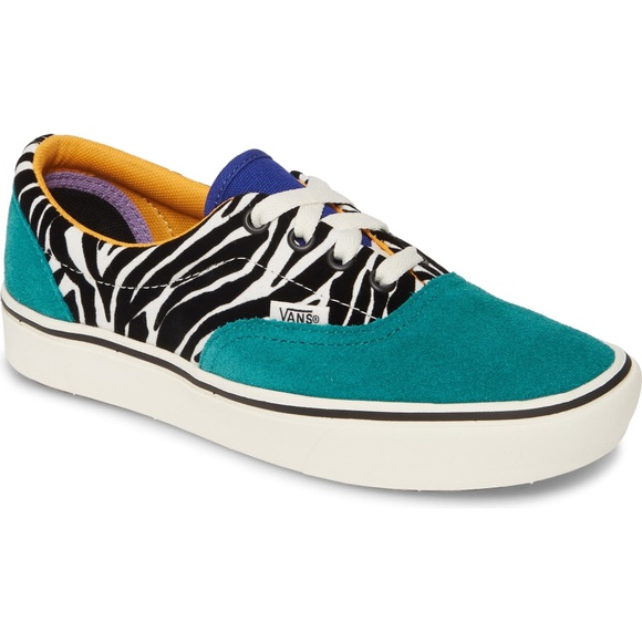 vans comfycush zebra